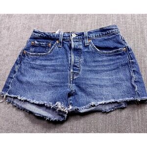 Levis 501 Original Cut Off Shorts Womens W26 Blue Whiskering Denim 56327-0227